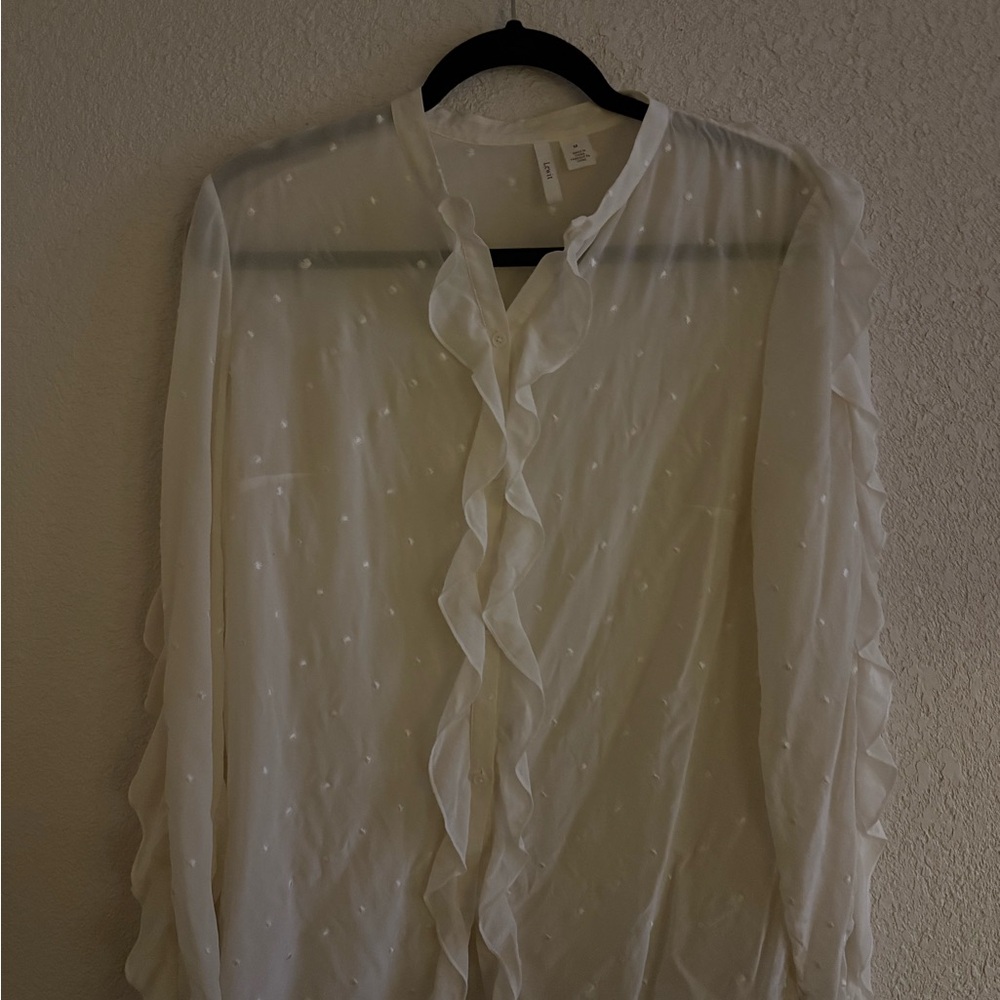 Lewit Ivory Ruffle Front Blouse